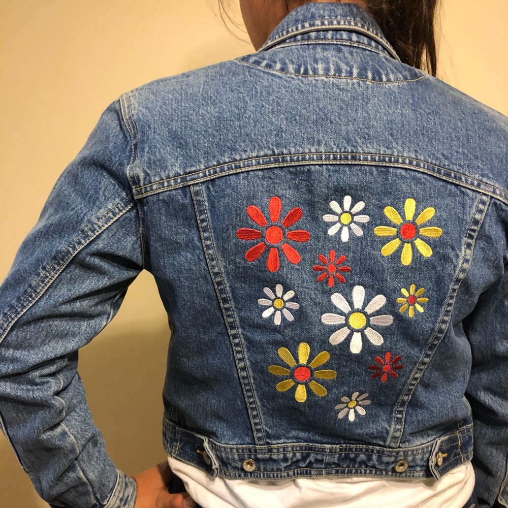 GAP denim jacket !! SZ SMALL
